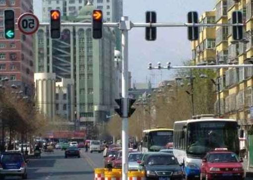 黔江区佛山市禅城区主要道路交叉口信号和监控系统招标