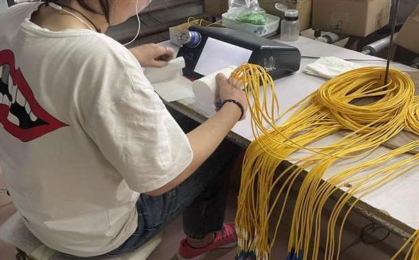 丹东市网络工程中几种常用的光纤连接器